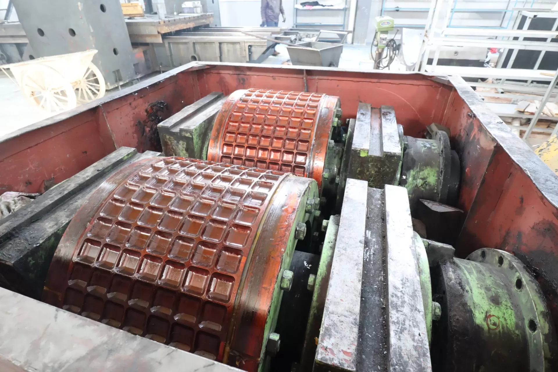 OEM Wear Resistance Coal Pellet Mill Roller Shell roller press spare parts